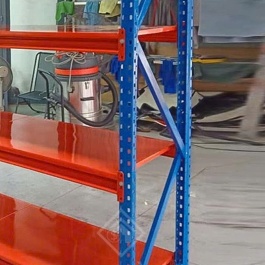 Sản Xuất Kệ siêu thị Đức Hoà Long An